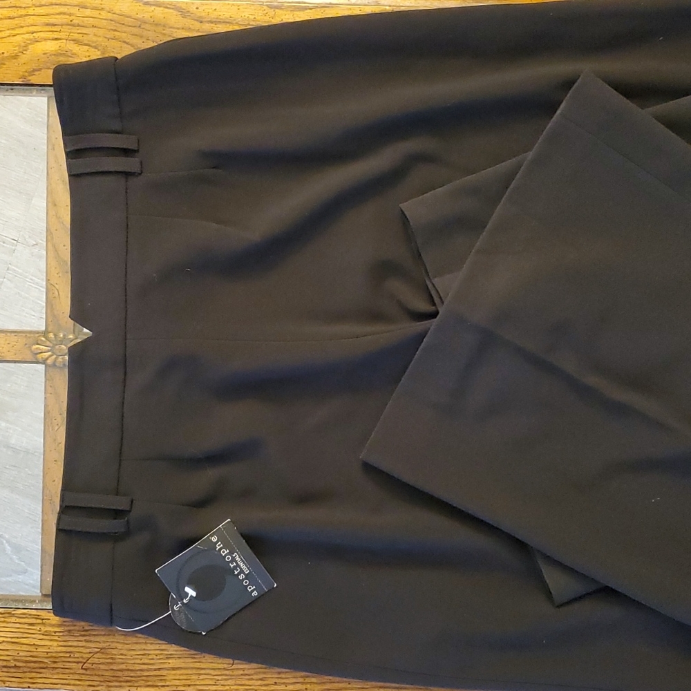 Apostrophe brand, women size 10- NWTGS - Picture 2 of 4